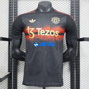 Maglia Manchester United Pre - Partita Calcio 2025/2026 (EDIZIONE GIOCATORE) Nero
