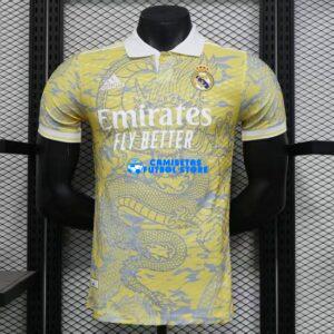 Maglia Real Madrid Pre - Partita Calcio 2025/2026 (EDIZIONE GIOCATORE) Dragone Giallo