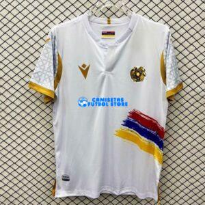 Armenia Maglia de la 1ª Calcio 2024/2025